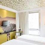 Ibis Styles Buttes Chaumont Hotel 3*