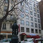 Ibis Styles Buttes Chaumont Parijs