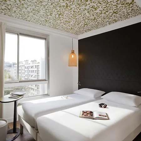 Ibis Styles Buttes Chaumont Paris