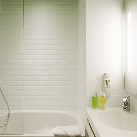 Ibis Styles Buttes Chaumont 3* Paris