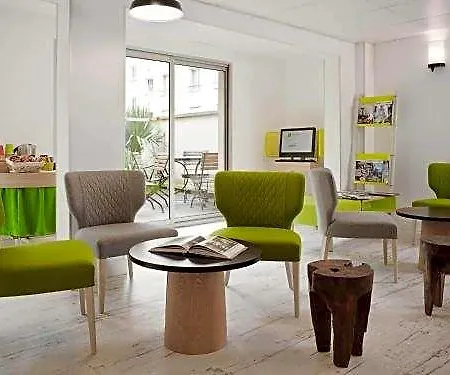 Ibis Styles Buttes Chaumont Hotel