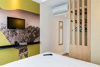 Ibis Styles Buttes Chaumont 3* Paryż
