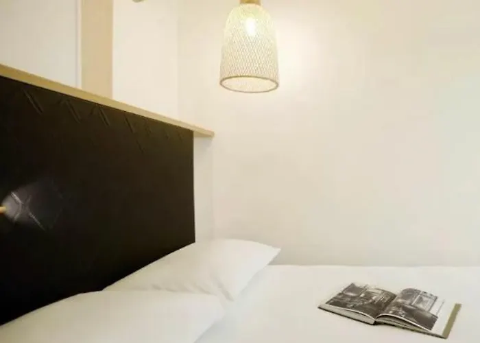 Hotel Ibis Styles Buttes Chaumont 3*