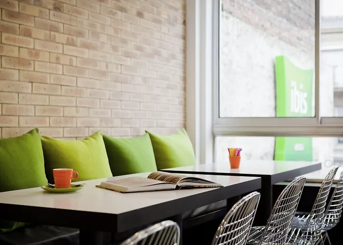 Ibis Styles Buttes Chaumont Hotel Paris