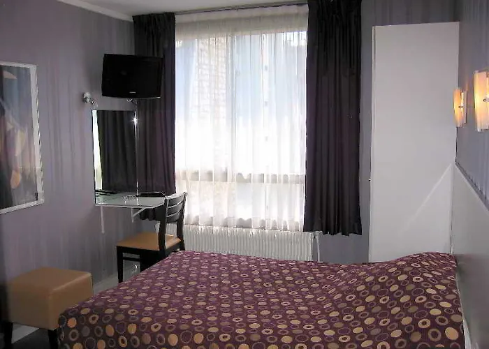 Hotel Ibis Styles Buttes Chaumont