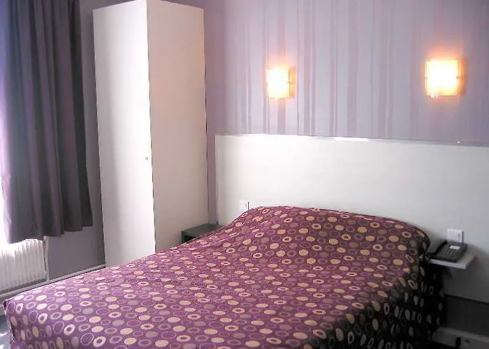 Ibis Styles Buttes Chaumont Hotel