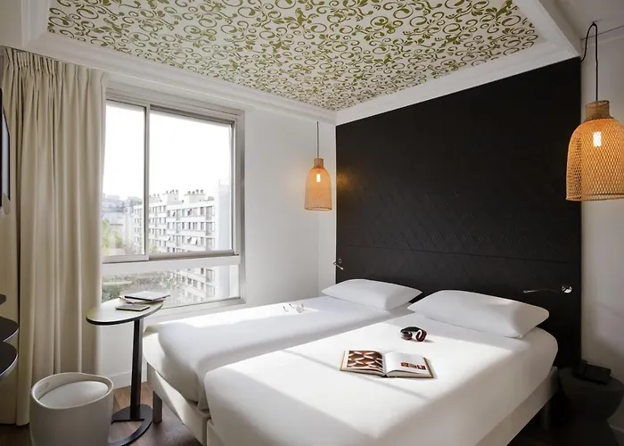 Ibis Styles Buttes Chaumont Paris