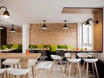 Ibis Styles Buttes Chaumont Szálloda 3*