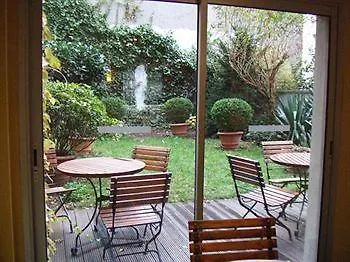 Ibis Styles Buttes Chaumont Szálloda Párizs
