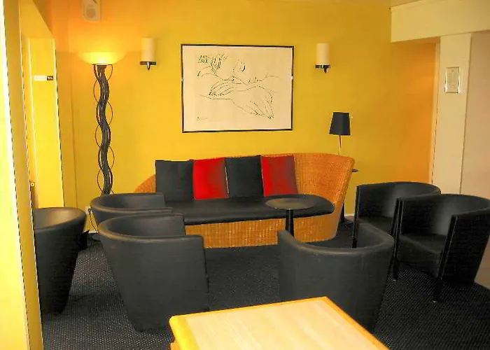 Hotel Ibis Styles Buttes Chaumont Parijs